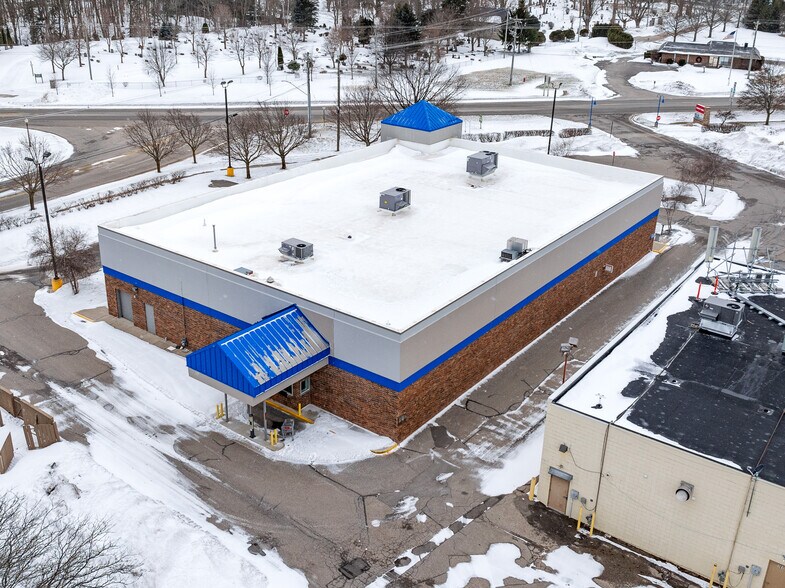 More Photos Of 195 M 66 N, Charlevoix Drugstore For Sale