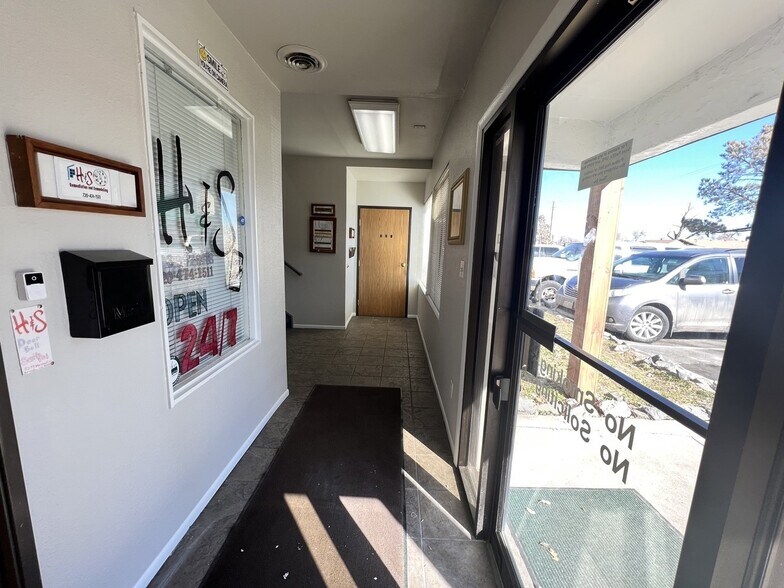 More Photos Of 5255 Marshall St, Arvada Office For Sale