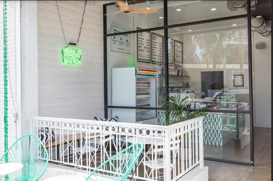 More Photos Of 3524-3536 W Sunset Blvd, Los Angeles Storefront For Lease