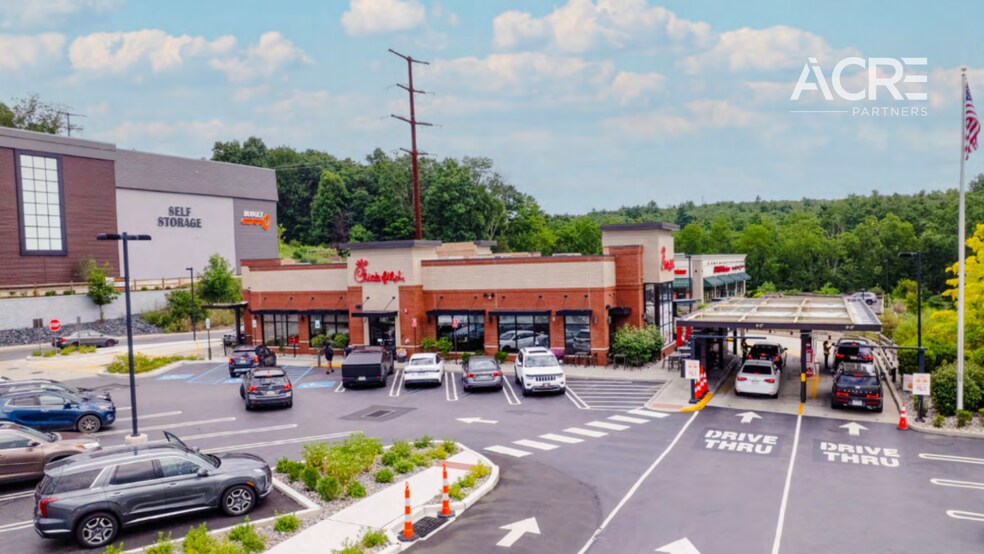 Primary Photo Of 115 Plaza 611 Ln, Stroudsburg General Retail For Sale