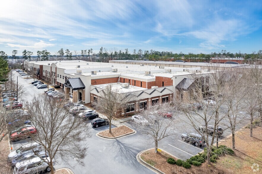 More Photos Of 205 Hembree Park Dr, Roswell Distribution For Lease