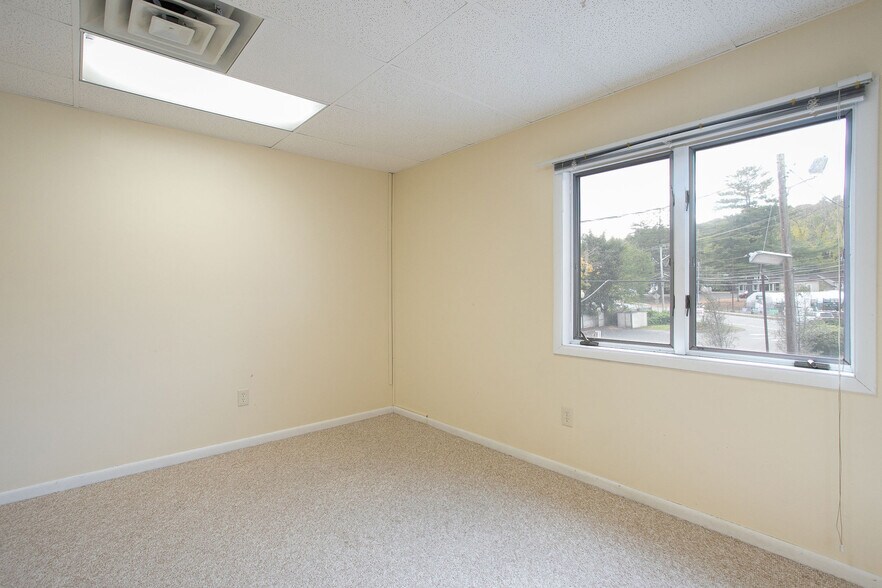 More Photos Of 490 Main St, Great Barrington Storefront Retail Office For Sale