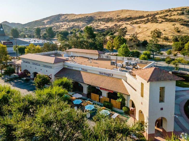 More Photos Of 29041-29045 Agoura Rd, Agoura Hills Movie Theatre For Sale