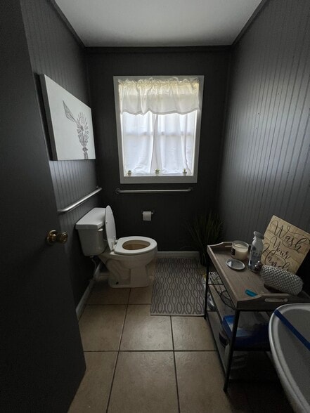 More Photos Of 204 West Street, Hutto Office For Lease