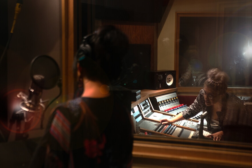 More Photos Of 302 Oceanside Blvd, Oceanside Service For Lease