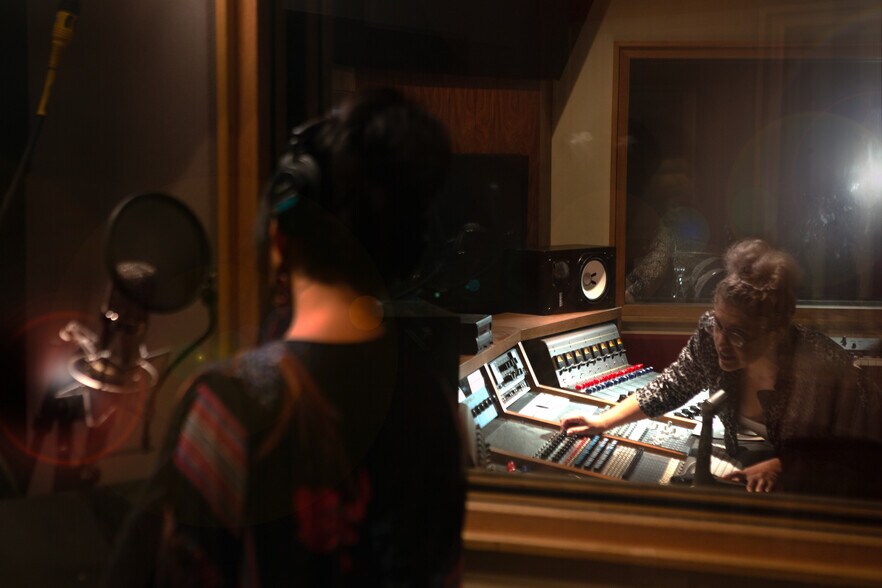 More Photos Of 302 Oceanside Blvd, Oceanside Service For Sale