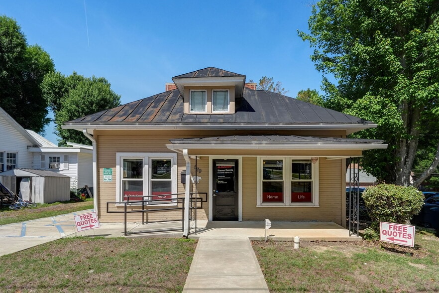 Primary Photo Of 529 Boyd St, Reidsville Office For Sale