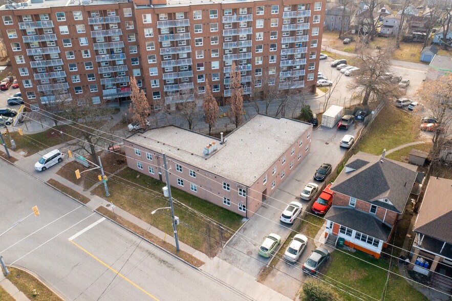 More Photos Of 585 Mill St, Windsor Apartments For Sale