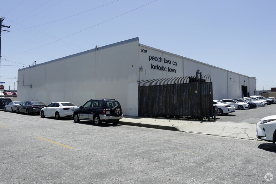 More Photos Of 2027 Laura Ave, Huntington Park Manufacturing For Sale