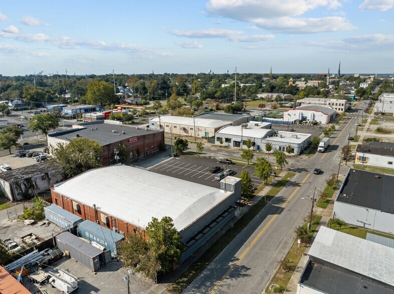 More Photos Of 1108 Princess St, Wilmington General Retail For Sale