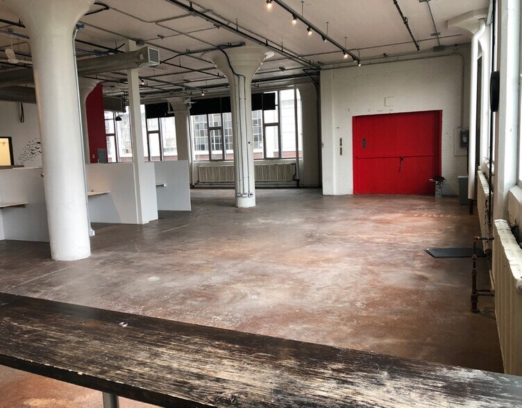 More Photos Of 235 Carlaw Ave, Toronto Office For Lease