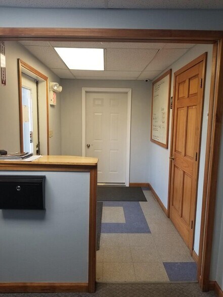 More Photos Of 914 Lackawanna, Horseheads Warehouse For Sale