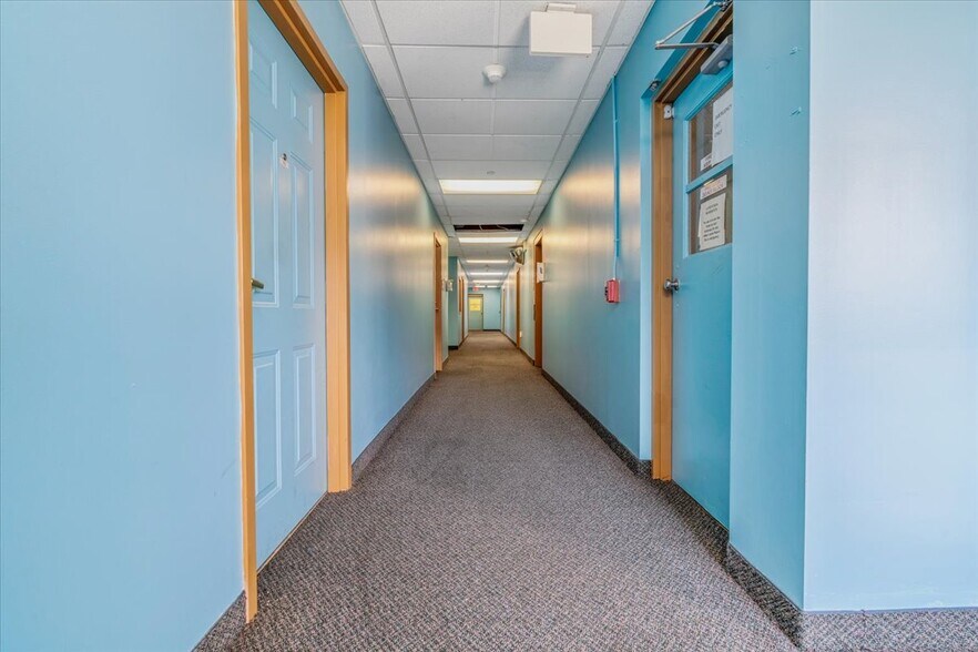 More Photos Of 723 Braddock Ave, Braddock Office For Sale