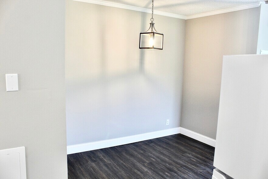 More Photos Of 5519 Highway 153, Hixson Storefront Retail Office For Sale