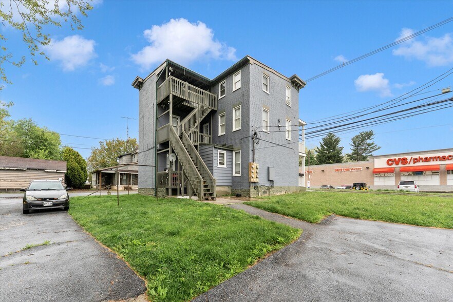 More Photos Of 229 N Church St, Thurmont Apartments For Sale