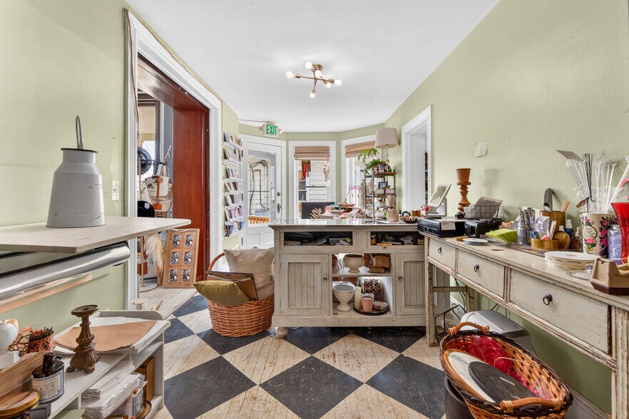 More Photos Of 22 S Main St, Allentown Office For Sale