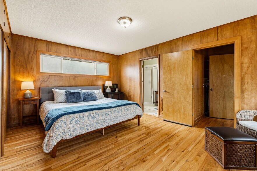 More Photos Of 340 NW 7th St, Corvallis Office Residential For Sale