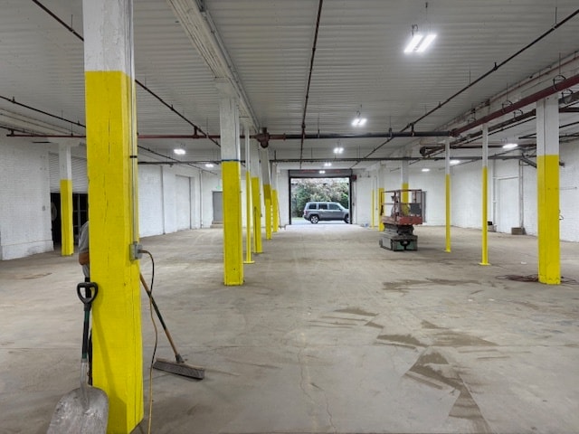 More Photos Of 315 Brighton St, La Porte Manufacturing For Lease