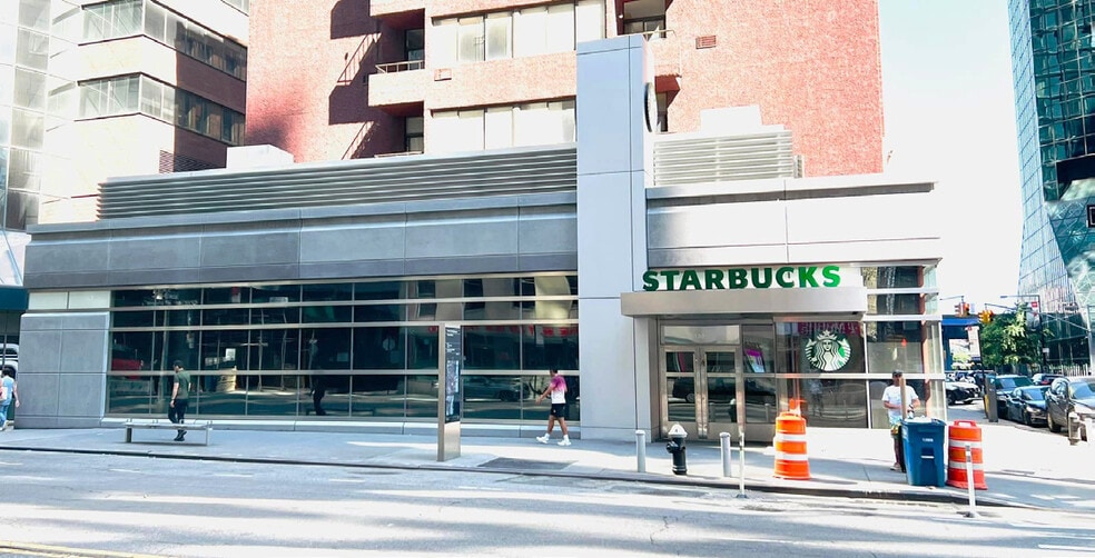 More Photos Of 160 Front St, New York Apartments For Sale