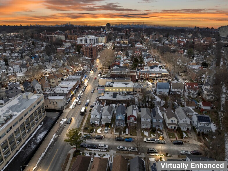 More Photos Of 12419 Metropolitan Ave, Kew Gardens General Retail For Lease