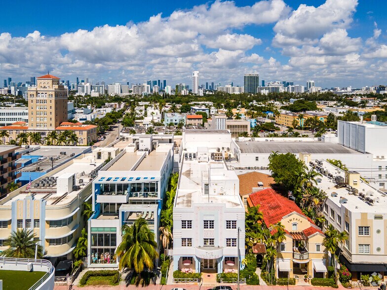 More Photos Of 1220 Collins Ave, Miami Beach Storefront Retail Office For Sale