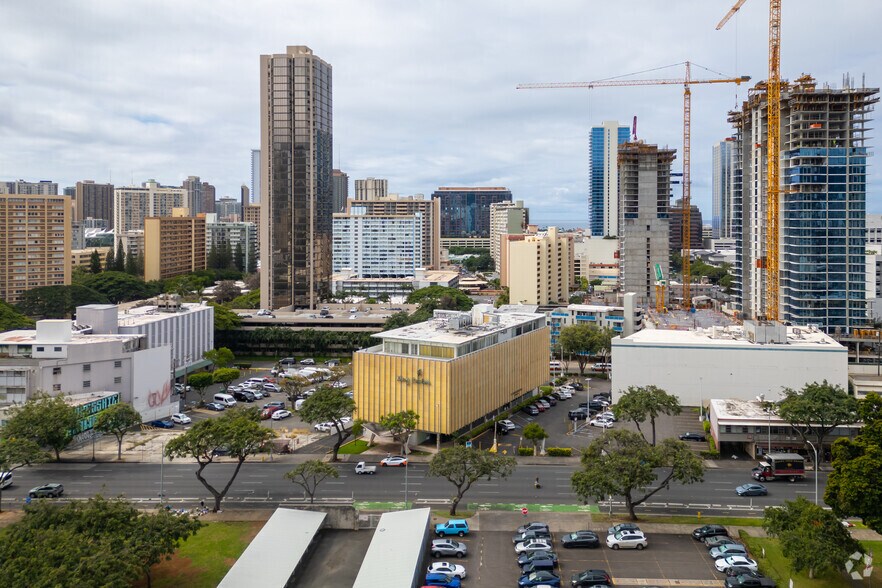 More Photos Of 1451 S king St, Honolulu Medical For Lease