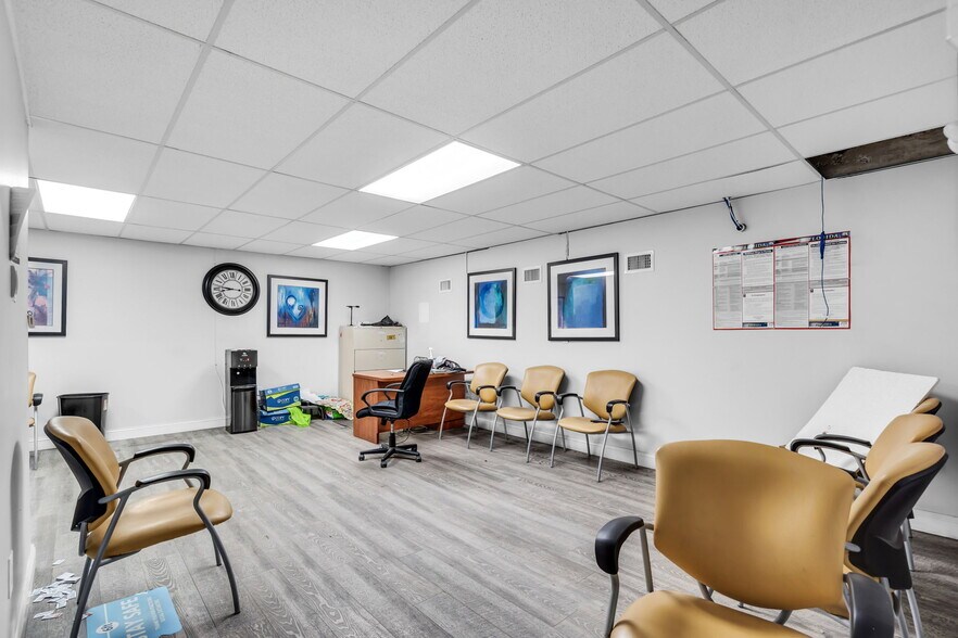 More Photos Of 7460-7580 NW 82nd St, Medley Warehouse For Lease