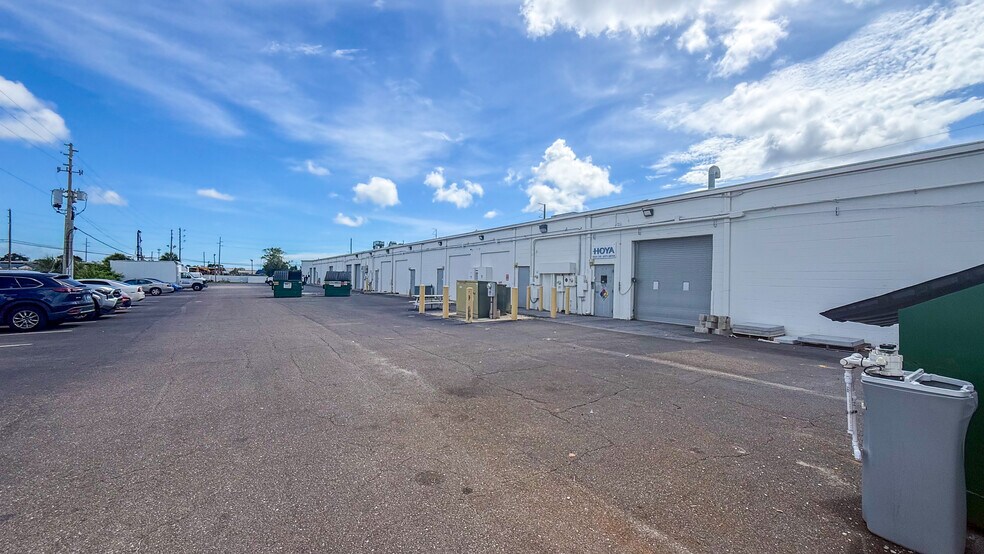 More Photos Of 12345 Starkey Rd, Largo Unknown For Lease