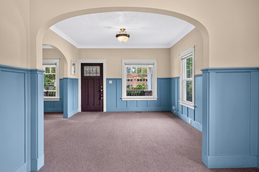 More Photos Of 8606 SE 17th Ave, Portland Office For Lease