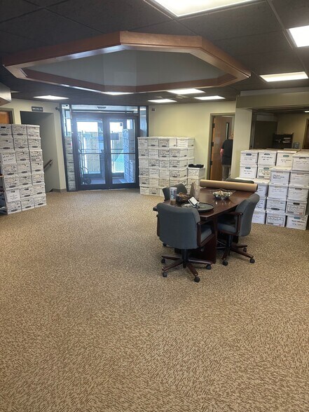 More Photos Of 2626 W Kennewick Ave, Kennewick Office For Lease