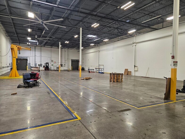More Photos Of 600-636 SW 12th Ave, Deerfield Beach Light Manufacturing For Lease