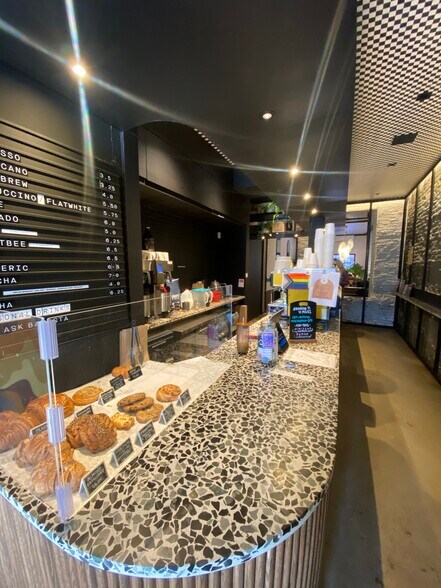 More Photos Of 1039A Fulton St, Brooklyn General Retail For Sale