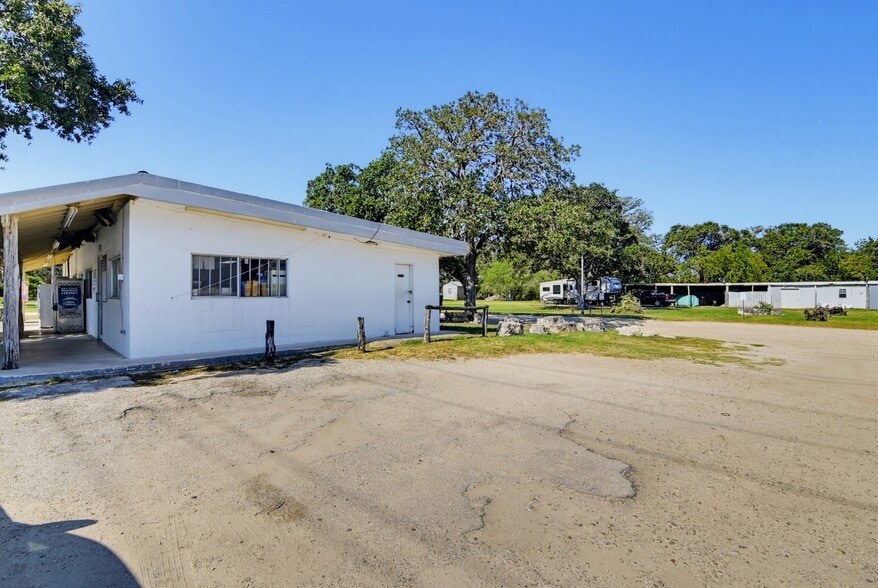 More Photos Of 6348 FM 1117, Seguin Storefront Retail Office For Sale