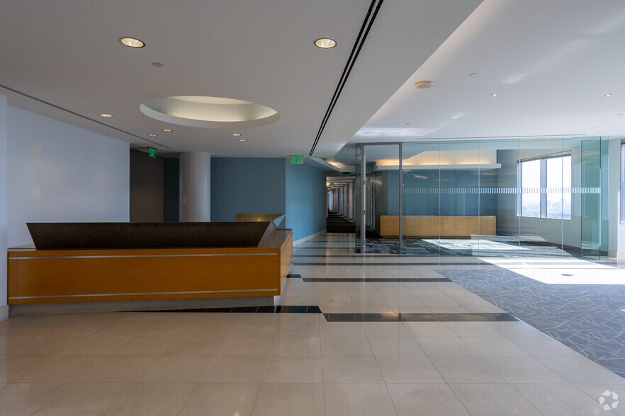 More Photos Of 1880 Century Park E, Los Angeles Office For Lease