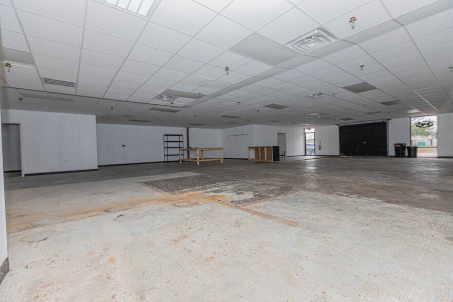 More Photos Of 1800 Dabney Dr, Pasadena Office Residential For Lease