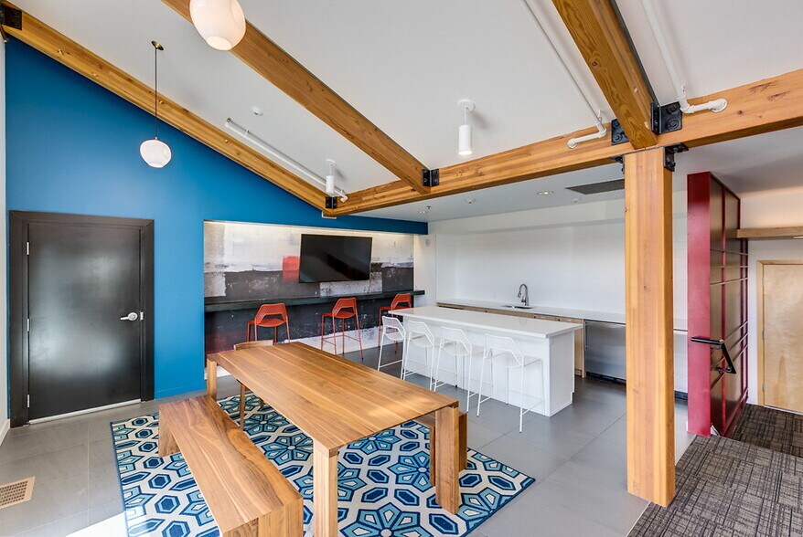 More Photos Of 3636 Stone Way N, Seattle Apartments For Lease