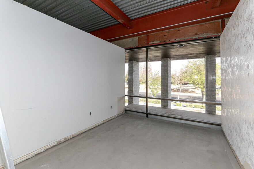 More Photos Of 3185 M St, Merced Medical For Sale