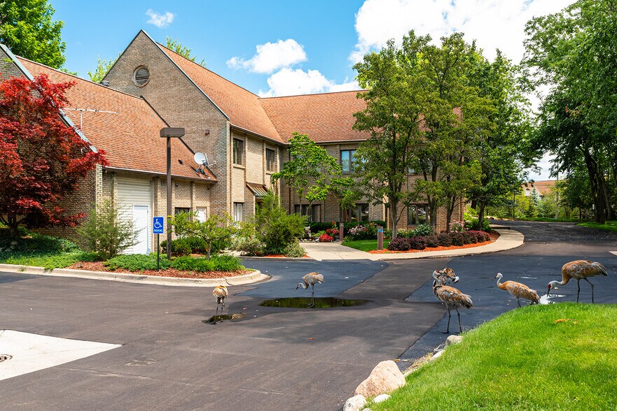 More Photos Of 1181 N Milford Rd, Milford Medical For Lease