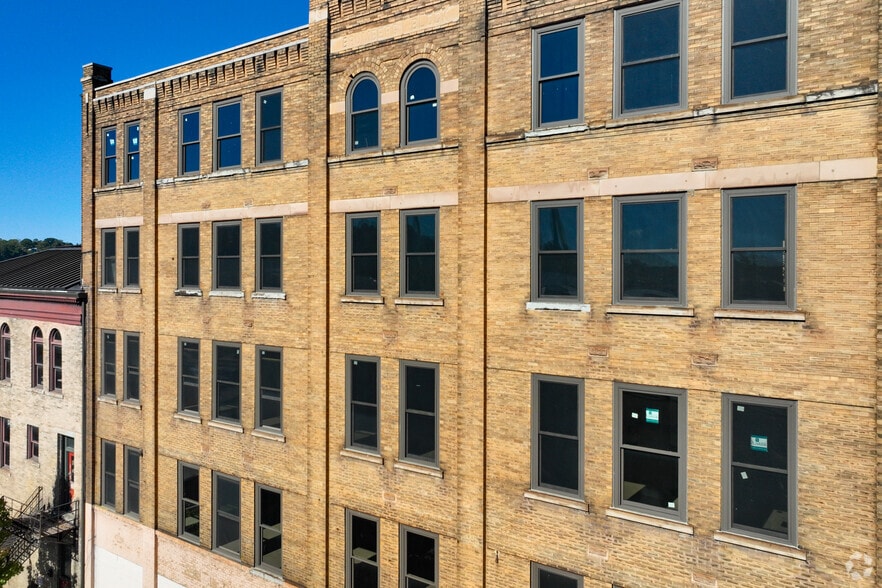 More Photos Of 222 S 3rd St, Ironton Specialty For Sale