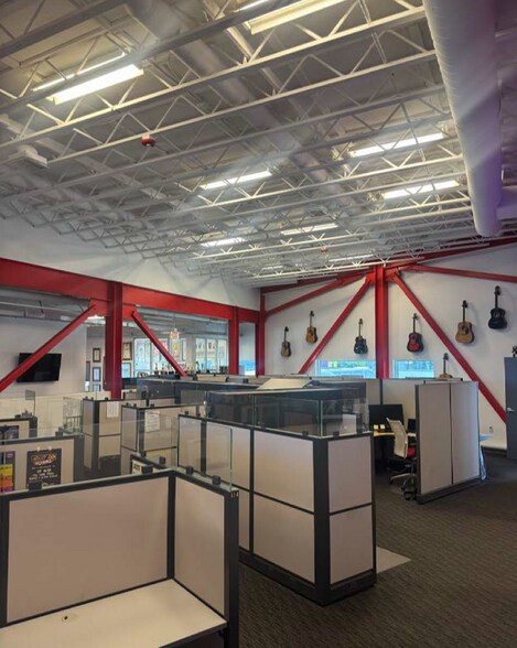 More Photos Of 4975 W Pico Blvd, Los Angeles Office For Lease