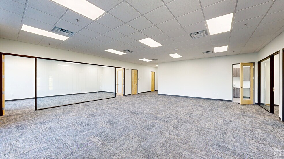 More Photos Of 785 Victor Hill Rd, Greer Distribution For Lease
