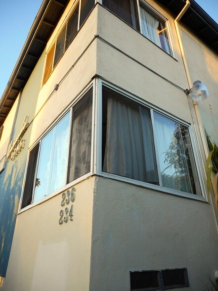 More Photos Of 234 S Normandie Ave, Los Angeles Apartments For Sale