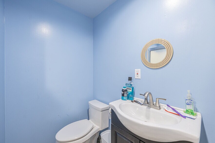 More Photos Of 15723 Kadota St, Sylmar Land For Sale