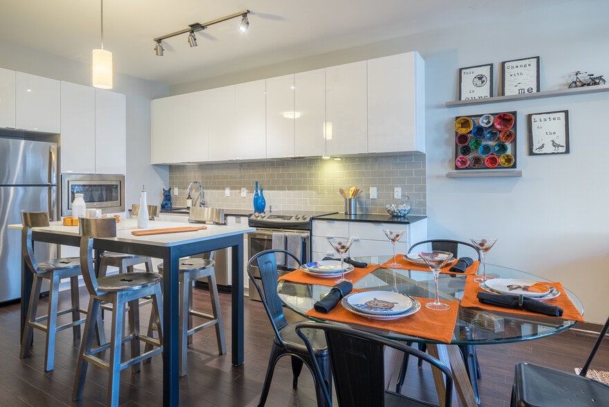 More Photos Of 1801 Chapman Ave, Rockville Apartments For Lease