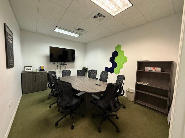 More Photos Of 100 La Costa Ln, Daytona Beach Office For Lease