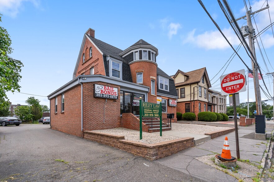 Primary Photo Of 285 Congress St, Bridgeport Office For Sale