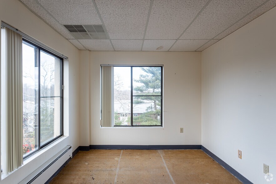 Photo of 4th Floor Ste 403