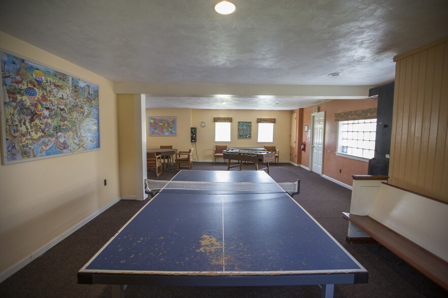 More Photos Of 201 Roses Hill Rd, Richfield Springs Hotel For Sale