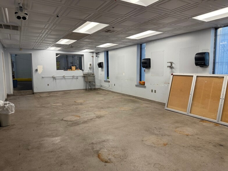 More Photos Of 4001 N American St, Philadelphia Warehouse For Lease