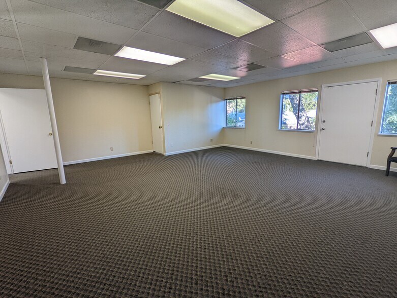 799 Fletcher Ln, Hayward, CA 94544 Office For Sale